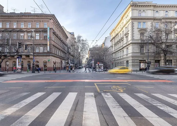 Amazing Flat Opera Apartament