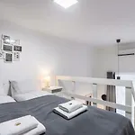 Amazing Flat Opera * Budapešť