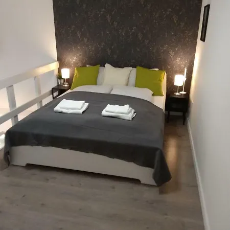 Amazing Flat Opera Apartman *